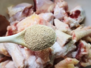 菠萝炒鸡的做法