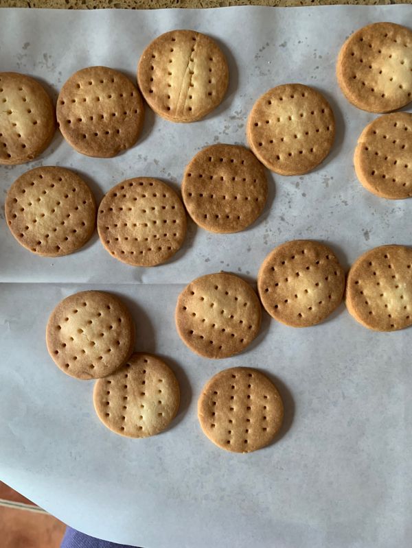 牛奶奶油沙饼干