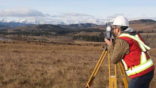 本科的建设工程管理与专科的建设工程有什么不同