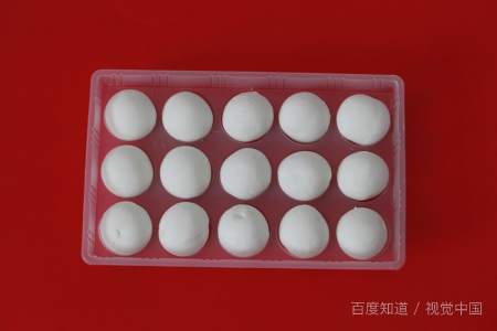 炸汤圆是熟炸还是生炸 炸汤圆要先煮一下吗