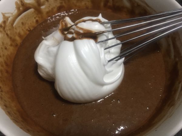 摩卡奶冻蛋糕卷