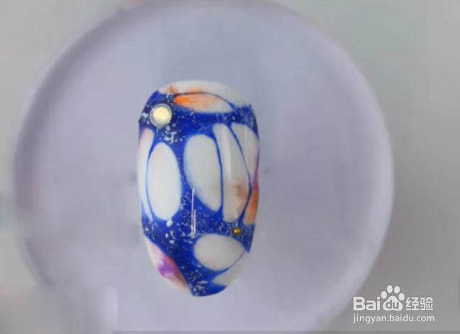 怎样做仿真水染效果美甲？