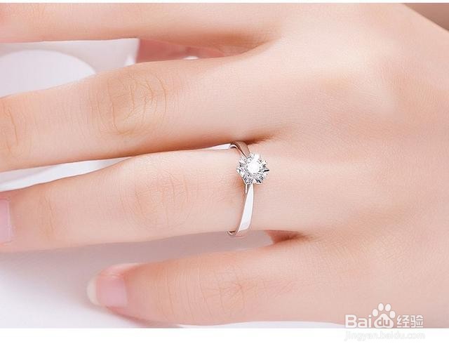 钻戒真假怎么用肉眼分辨