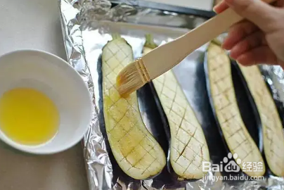 如何做蒜泥烤茄子