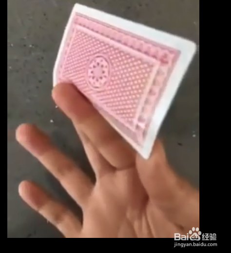 如何学习扑克回旋飞牌