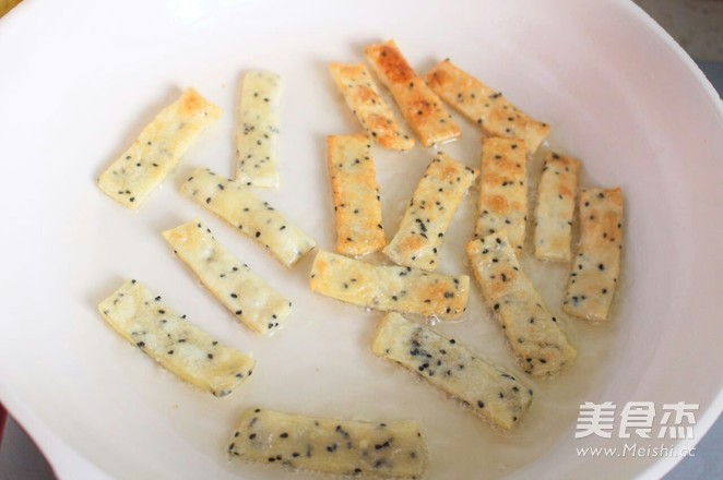 豆腐芝麻饼干 宝宝健康食谱