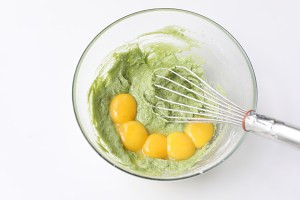 椰子斑斓蛋糕卷的做法