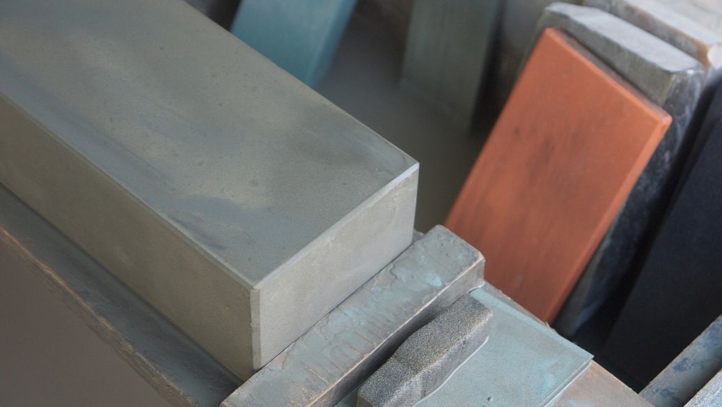 比亚迪F3车门是镀锌板吗