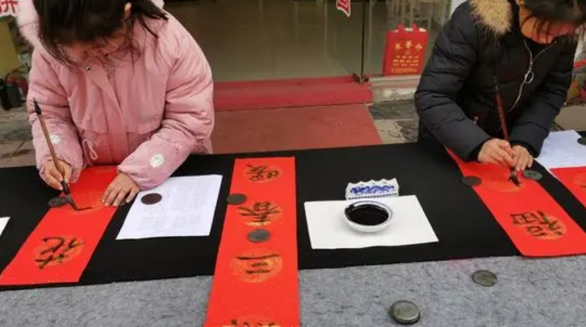 送给学生的对联有哪些