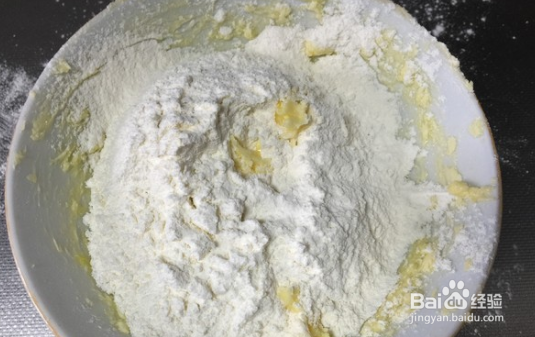 如何制作圣诞拐杖饼干
