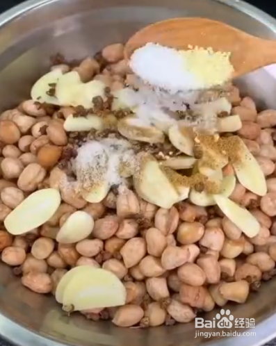 蒜香花生的做法