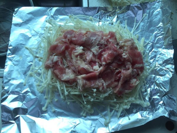 锡纸金针菇肥牛