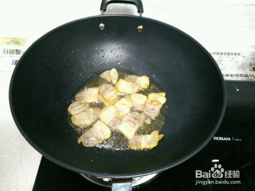 腊肉干煸菜花怎么做