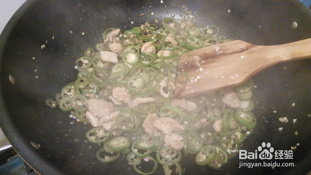 简单的青椒炒肉片