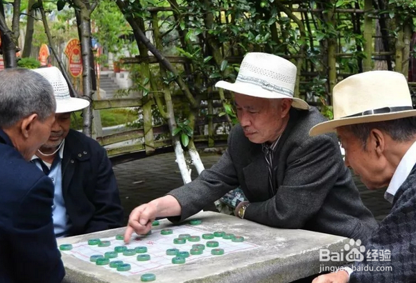 社保缴费基数如何确定的？