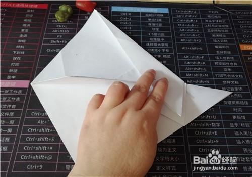 简单的滑翔机用纸怎么折