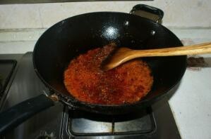 干锅耗儿鱼的做法!