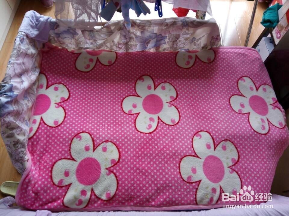 把宝宝的婴儿床改造扩宽变成大床