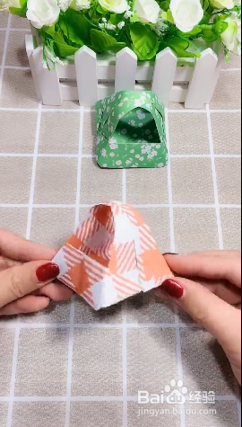 如何用折纸制作花提篮