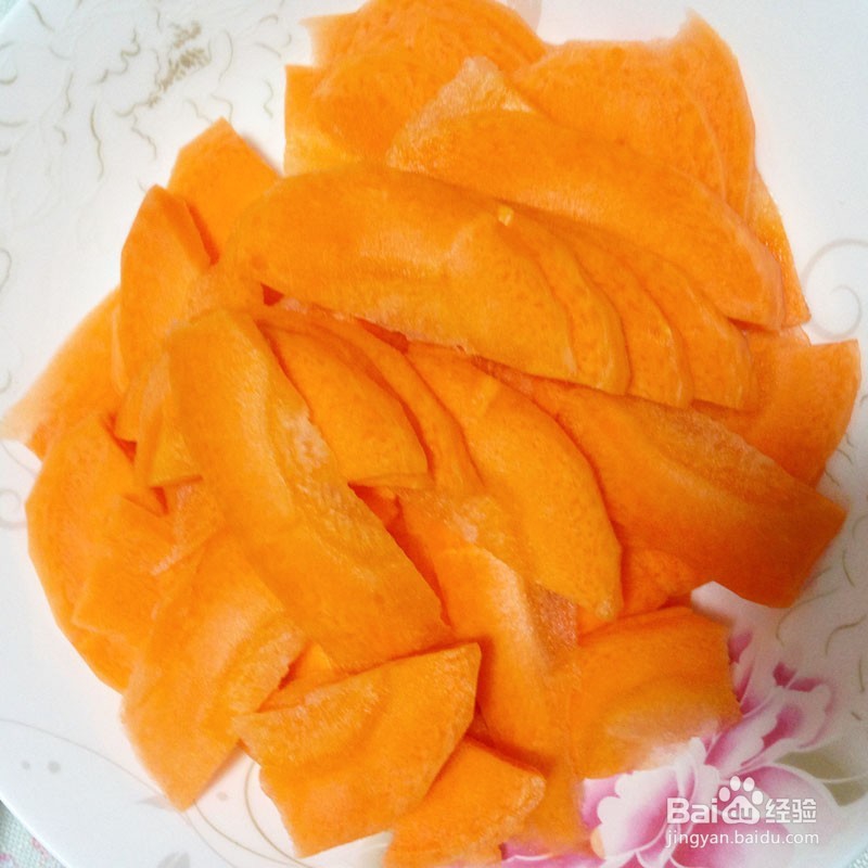 白菜炒胡萝卜素菜的家常做法