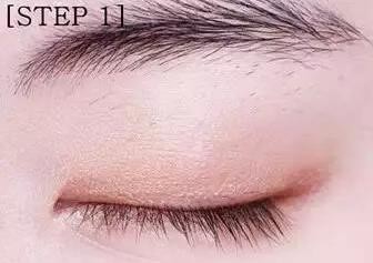 化妆的详细步骤教程