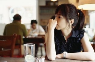 恋爱中的女追男