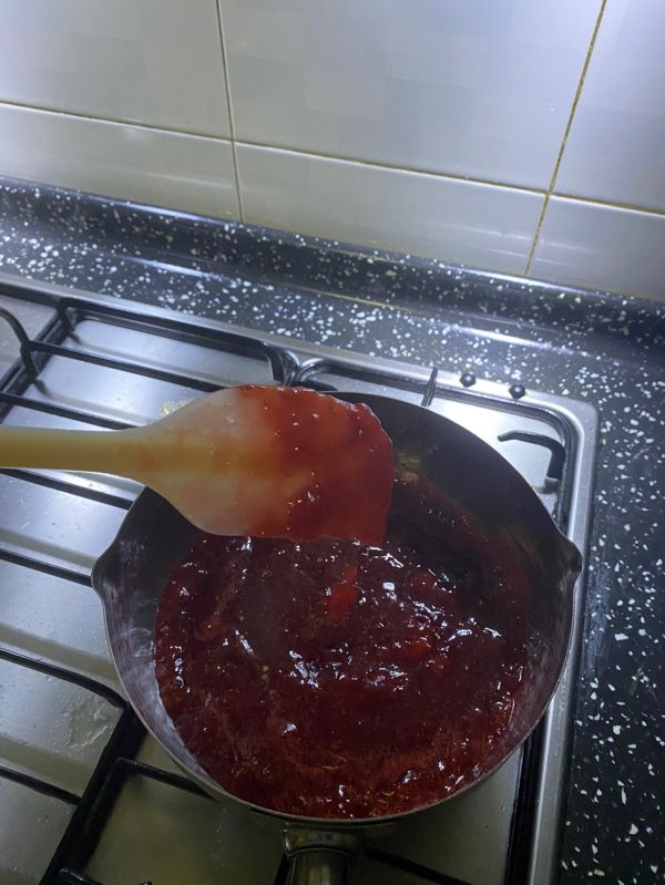 草莓奶酪年轮蛋糕