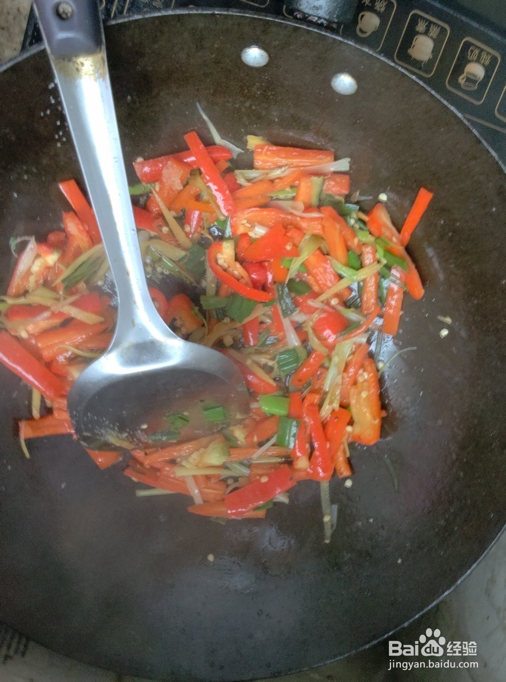 如何做出美味的家常菜红烧鸡块让人回味无穷呢