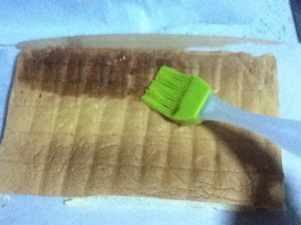 康乃馨彩绘蛋糕卷