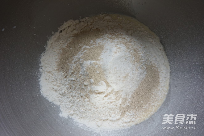 糖粒儿哈斯面包