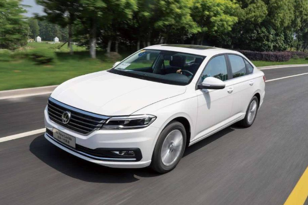 10W左右的车 空间大点的