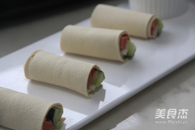 缤纷千张卷的做法