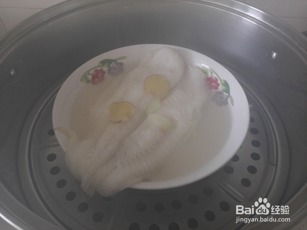 家常菜-清蒸龙利鱼的做法