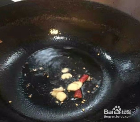 酸菜白肉在家怎么做好吃？