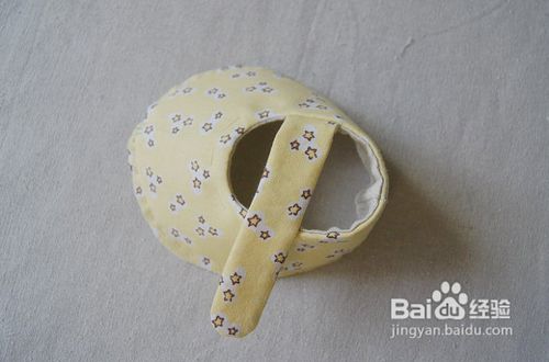 怎样DIY粉嫩宝宝鞋