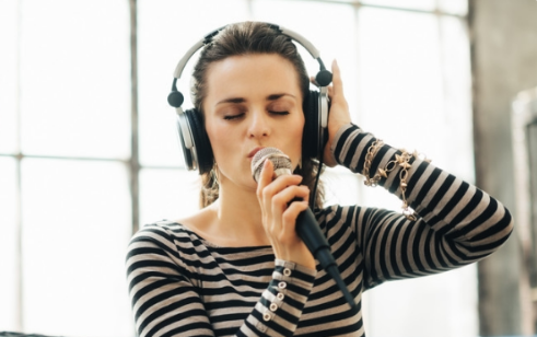 女生声音是中性音是种什么样的体验