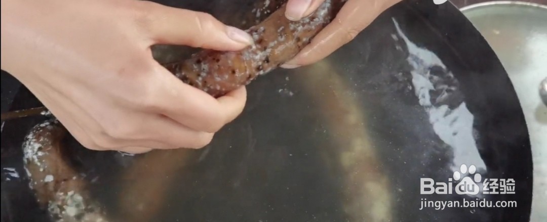 香肠起白霉了怎么处理