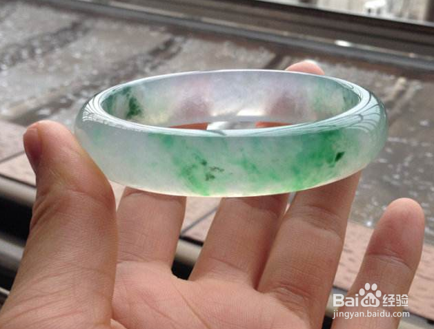 翡翠手镯价格行情