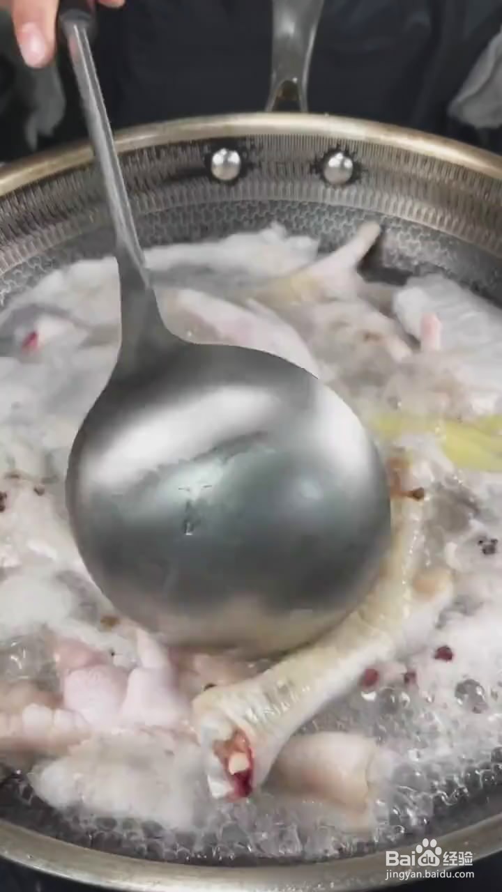 如何制作柠檬酸辣鸡爪