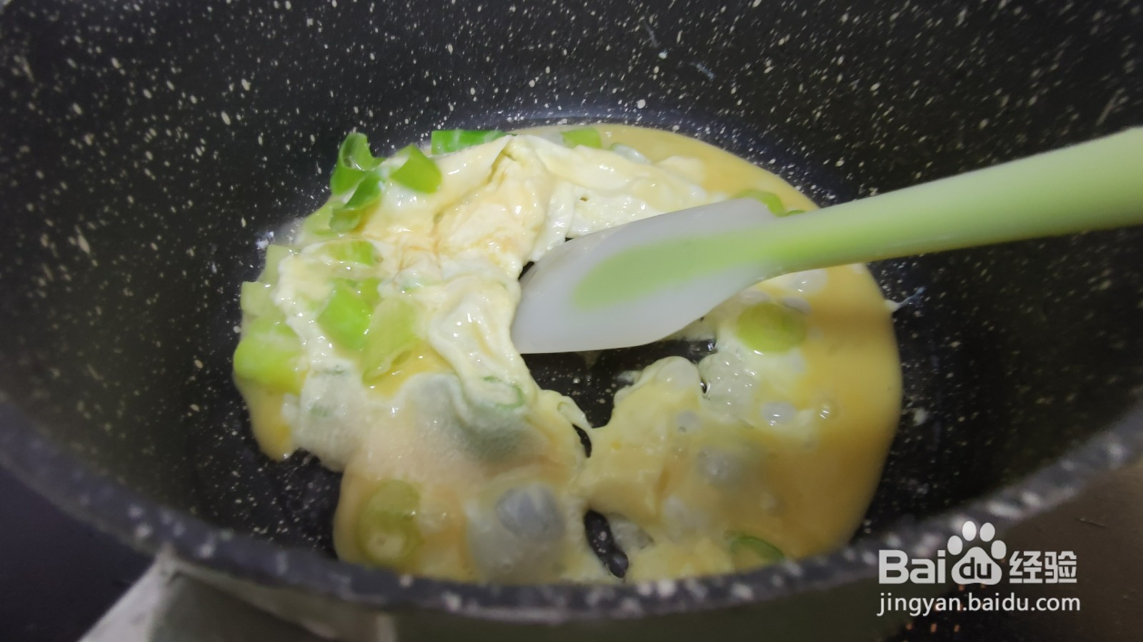 西红柿鸡蛋荞麦面