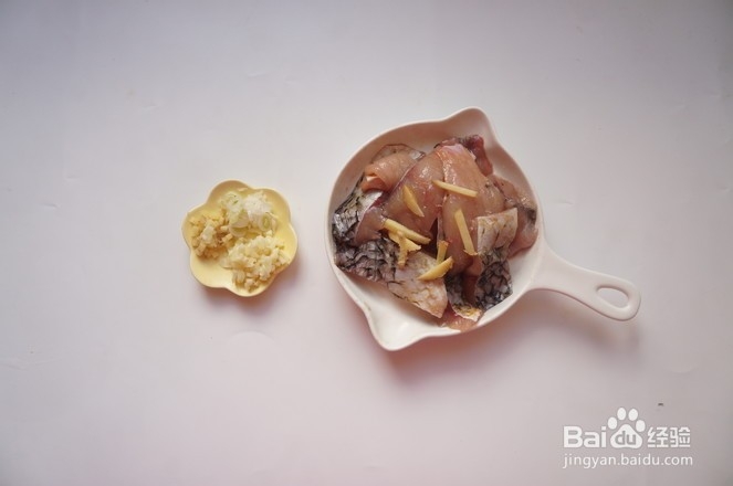 甜辣鱼片的做法