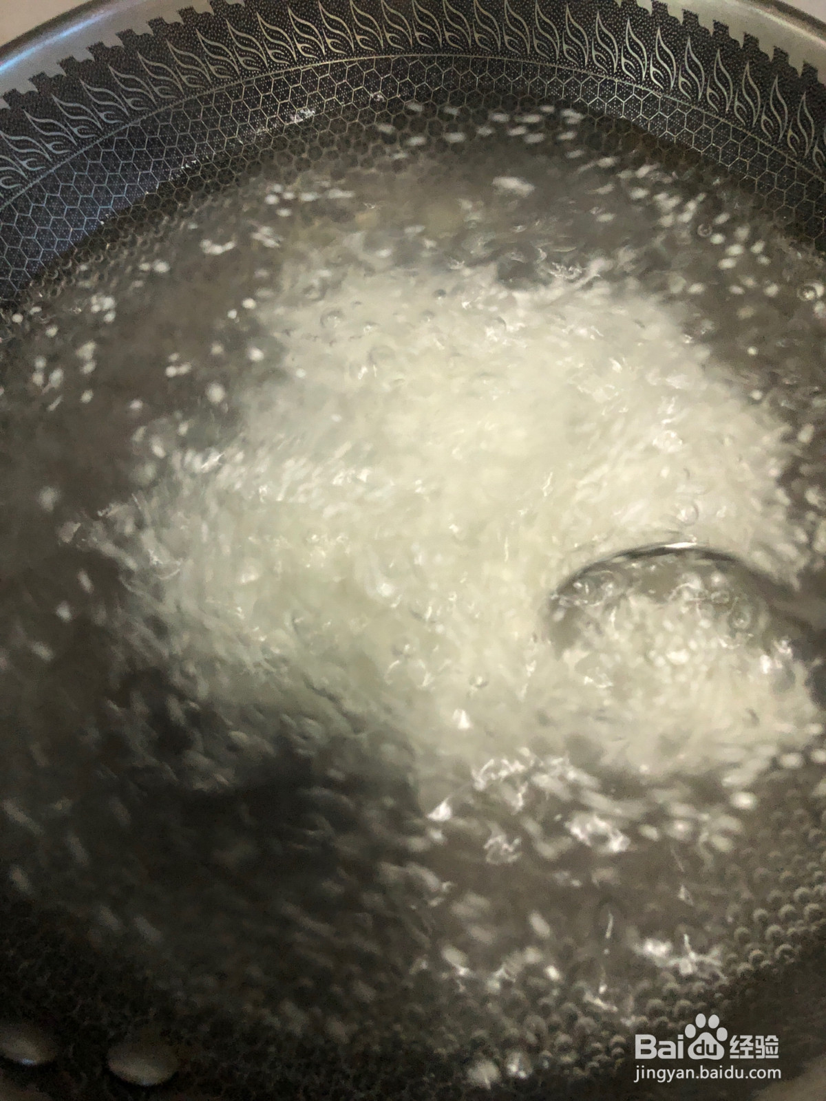 烧仙草西米露的做法