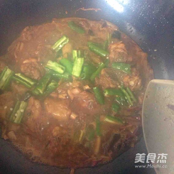 烧鸡腿的家常做法