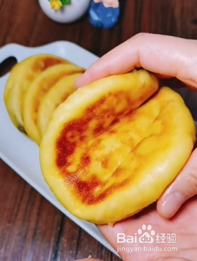 如何煎红薯豆沙小饼？