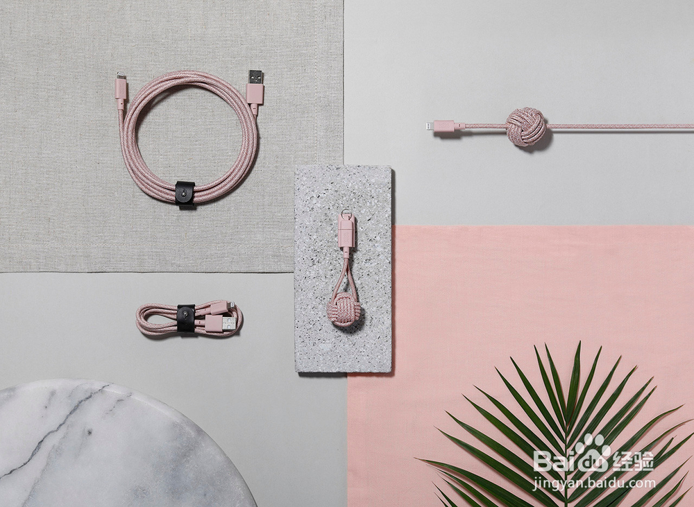 气泡饮料打开后就很难保存 这个盖子会帮到你