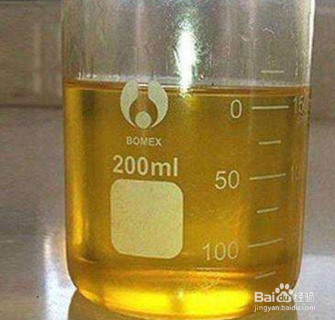 行李箱喷漆字怎么去掉