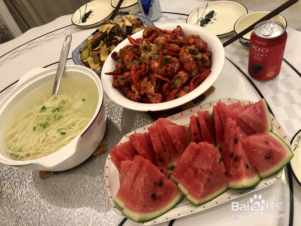 蒜蓉美味小龙虾
