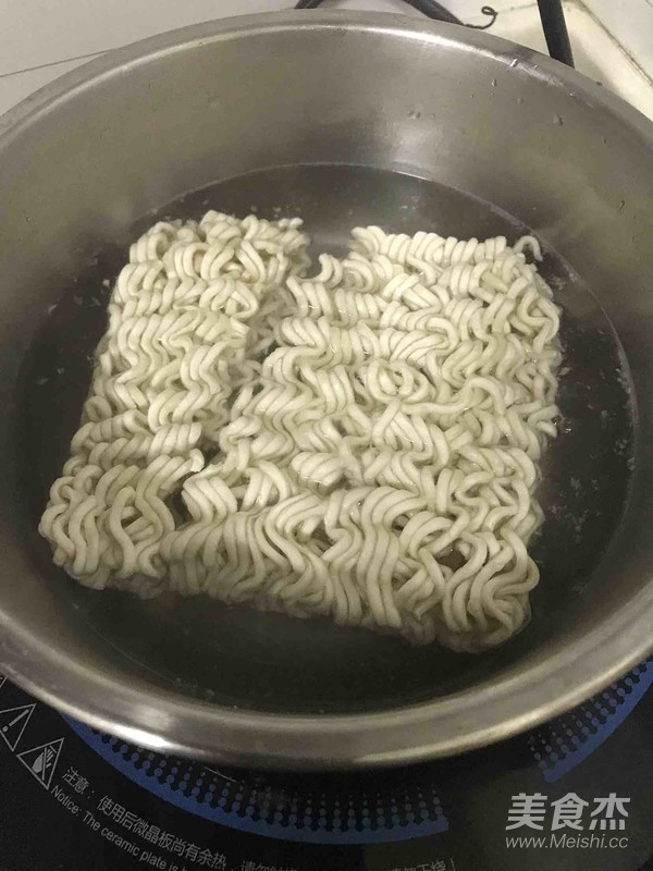 炒泡面的家常做法