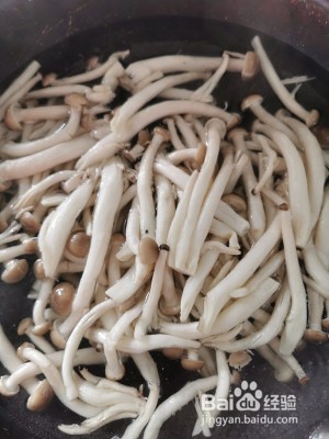 凉拌蟹味菇超好吃