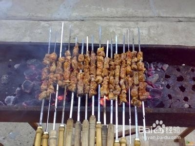 如何制作好吃的烤羊肉串